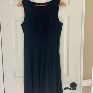 Incredible Theory black dress size 4